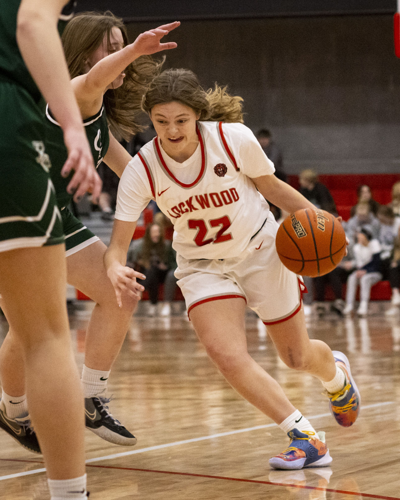 010422-spt-CentralVsLockwoodGirls06msc.jpg